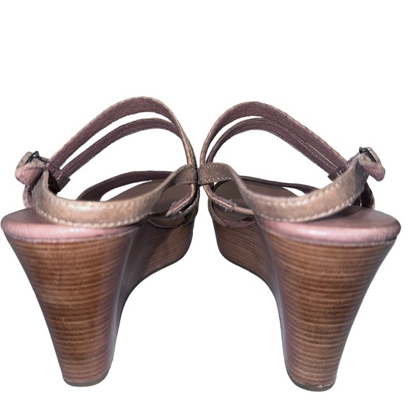 Ugg Australia Lira Gold Washed Leather Wedge Sandals size 8 - Picture 5 of 7